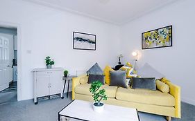 Long Term Offers Message For Prices Sleeps 6 Adults, Contractors, Relocators, Travellers